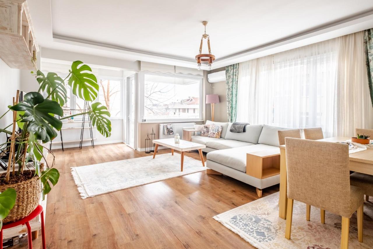 Vibrant Flat With Balcony In Maltepe Apartment Istanbul Exterior foto